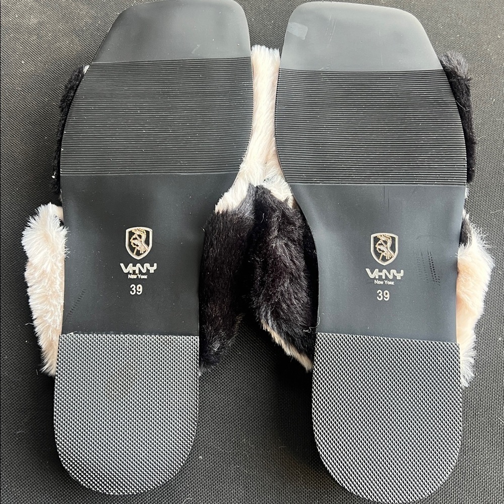 Vivienne Hu Slippers, NWOT Blk/Cream 39 - Picture 2 of 4